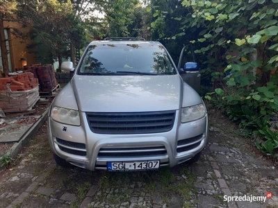 Volkswagen Touareg 4,2 benzyna