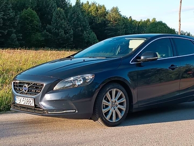 Volvo V40 D2 Momentum Po Dużym Serwisie