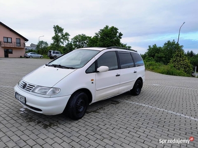 VW Sharan 1.9 TDI 110 km długie opłaty