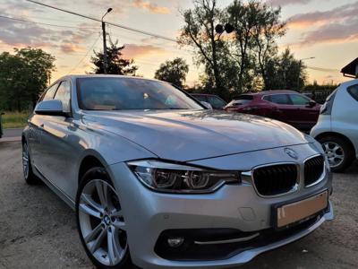 Używane BMW Seria 3 - 114 000 PLN, 75 000 km, 2017