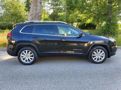 Używane Jeep Cherokee - 74 900 PLN, 135 974 km, 2015