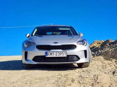 Używane Kia Stinger - 88 000 PLN, 94 000 km, 2018