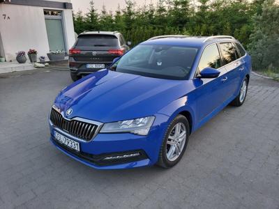 Używane Skoda Superb - 110 000 PLN, 35 000 km, 2020