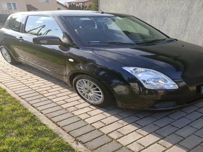 Używane Suzuki Swift - 10 300 PLN, 220 800 km, 2006