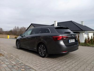 Używane Toyota Avensis - 89 000 PLN, 69 000 km, 2017