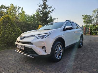 Używane Toyota RAV4 - 102 000 PLN, 36 000 km, 2017