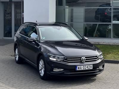 Używane Volkswagen Passat - 119 000 PLN, 48 500 km, 2020