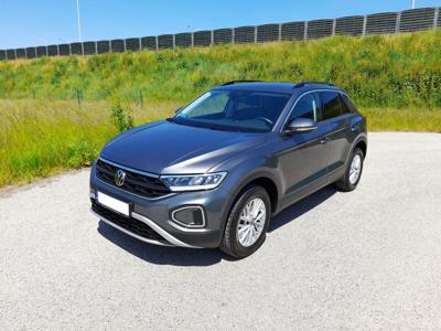 Używane Volkswagen T-Roc - 117 999 PLN, 16 600 km, 2022