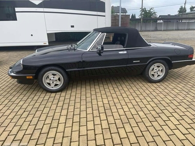 Alfa Romeo Spider III 2.0 128KM 1987