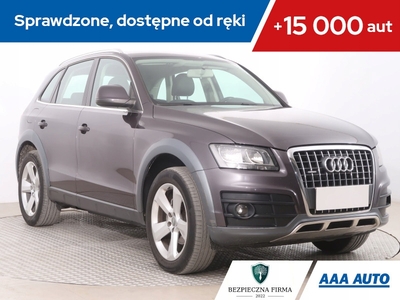 Audi Q5 I SUV 2.0 TFSI 211KM 2009