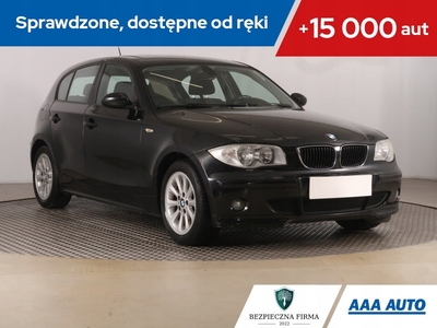 BMW Seria 1 E81/E87 Hatchback 5d E87 2.0 120i 150KM 2005