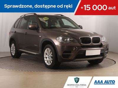 BMW X5 E70 SUV Facelifting xDrive30d 245KM 2011