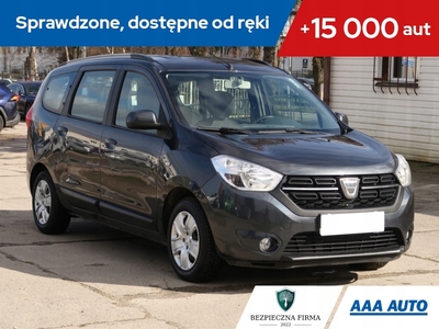 Dacia Lodgy Minivan Facelifting 1.6 SCe 102KM 2017