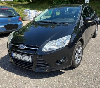 Ford Focus III Sedan 1.0 EcoBoost 125KM 2013