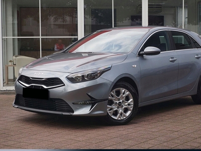 Kia Ceed III Hatchback Facelifting 1.5 T-GDI 140KM 2024