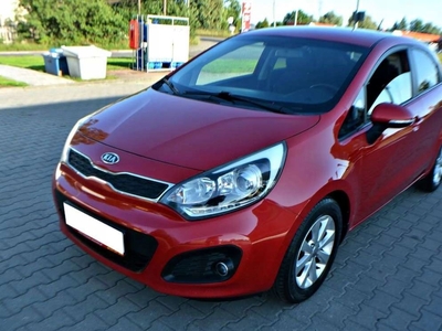 Kia Rio III Hatchback 3d 1.4 DOHC CVVT 109KM 2012