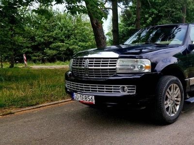 Lincoln Navigator