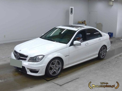 Mercedes-Benz C 63 AMG