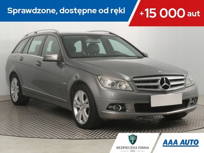 Mercedes Klasa C W204 Limuzyna 1.8 200 CGI BlueEFFICIENCY 184KM 2009