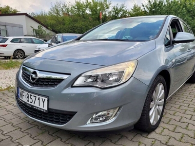 Opel Astra J Hatchback 5d 1.6 Twinport ECOTEC 115KM 2010