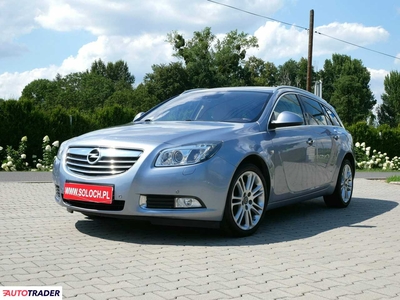 Opel Insignia 2.0 benzyna 220 KM 2009r. (Goczałkowice-Zdrój)