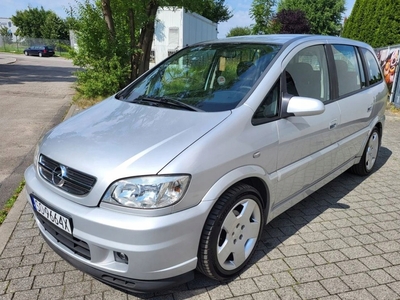 Opel Zafira A 1.8 16V 125KM 2005