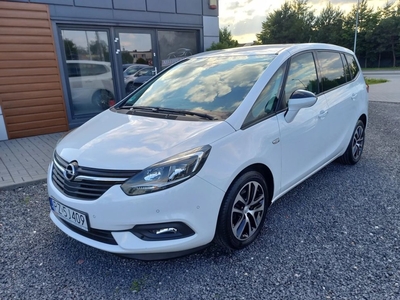 Opel Zafira C Tourer Facelifting 2.0 CDTI 130KM 2018