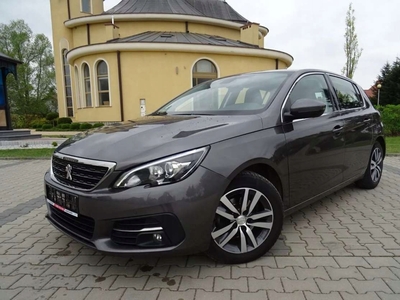 Peugeot 308 II Hatchback Facelifting 1.2 PureTech 130KM 2020