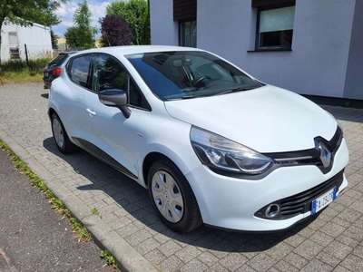 Renault Clio IV Hatchback 5d 1.2 16V 73KM 2015