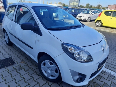 Renault Twingo II Hatchback 3d 1.2 16v 75KM 2011