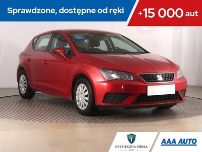 Seat Leon III Hatchback Facelifting 1.0 EcoTSI 85KM 2019