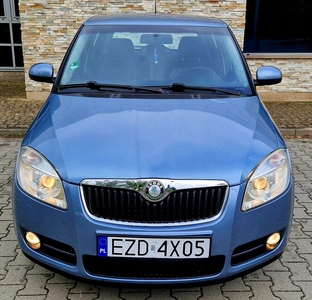 Skoda Fabia II Hatchback 1.2 i HTP 60KM 2010