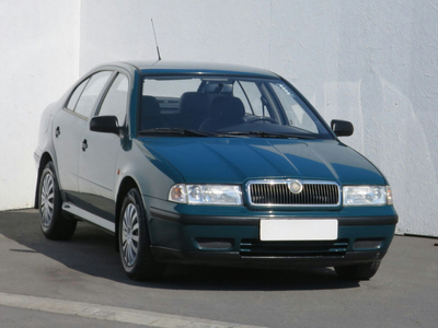 Skoda Octavia 1999 1.6 250024km Hatchback