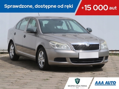 Skoda Octavia II Hatchback Facelifting 1.4 TSI 122KM 2009