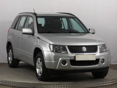 Suzuki Grand Vitara 2009 2.0 187701km SUV