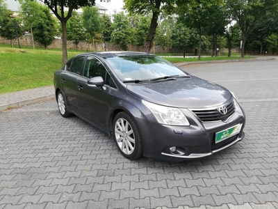 Toyota Avensis III Sedan 2.0 Valvematic 152KM 2010