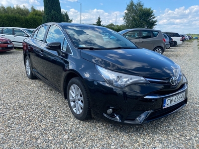 Toyota Avensis III Sedan Facelifting 2015 1.6 Valvematic 132KM 2016