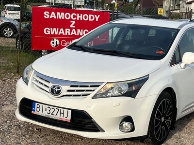 Toyota Avensis III Wagon Facelifting 2.0 D-4D 124KM 2013