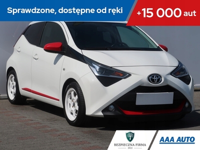 Toyota Aygo II Hatchback 3d Facelifting 1.0 VVT-i 72KM 2019