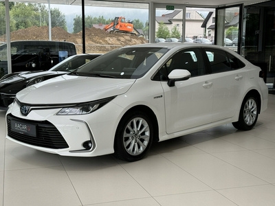 Toyota Corolla XII Sedan 1.8 Hybrid 122KM 2021