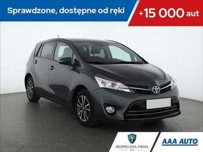 Toyota Verso Minivan Facelifting 1.8 Valvematic 147KM 2014