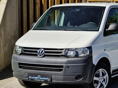 Volkswagen Caravelle T5 2013