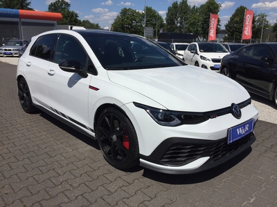 Volkswagen Golf VIII 2021