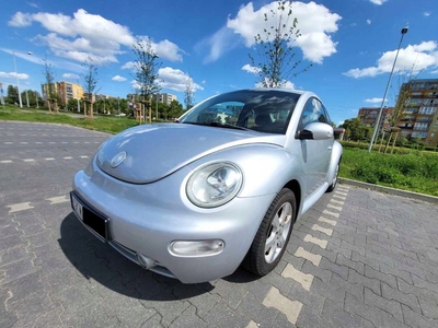 Volkswagen New Beetle Hatchback 1.6 102KM 2004