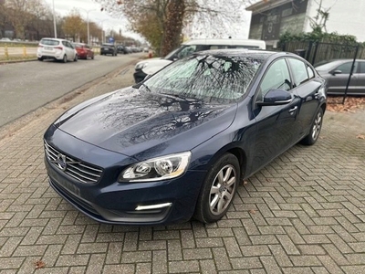 Volvo S60 II Sedan Facelifting 2.0 D3 136KM 2014