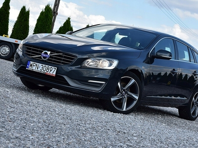 Volvo V60 I Kombi Facelifting 2.0 D4 DRIVE-E 181KM 2014