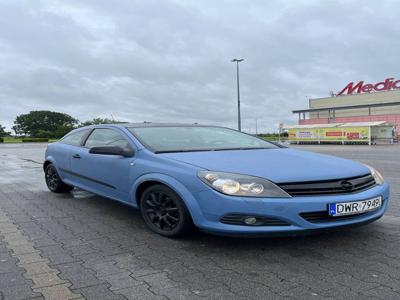 Astra H GTC 1.4 90km Lub zamienię na BMW e38