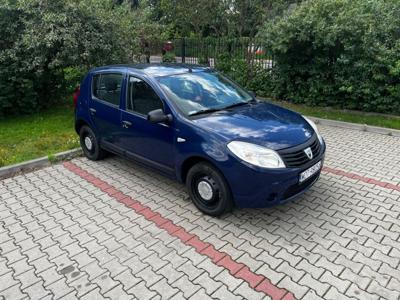 Dacia sandero 1.4 mpi długie opłaty nowe opony i oleje