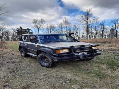 Isuzu trooper 2.6