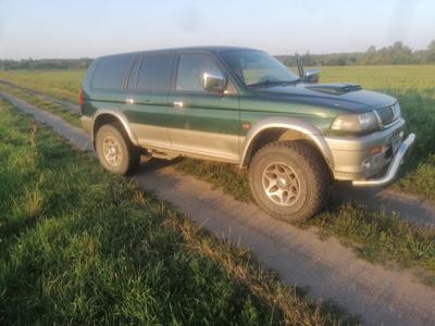 Mitsubishi Pajero Sport 2.5 TDi